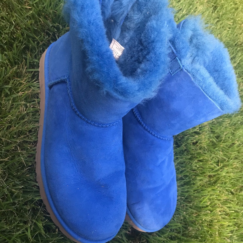 Blue uggs
